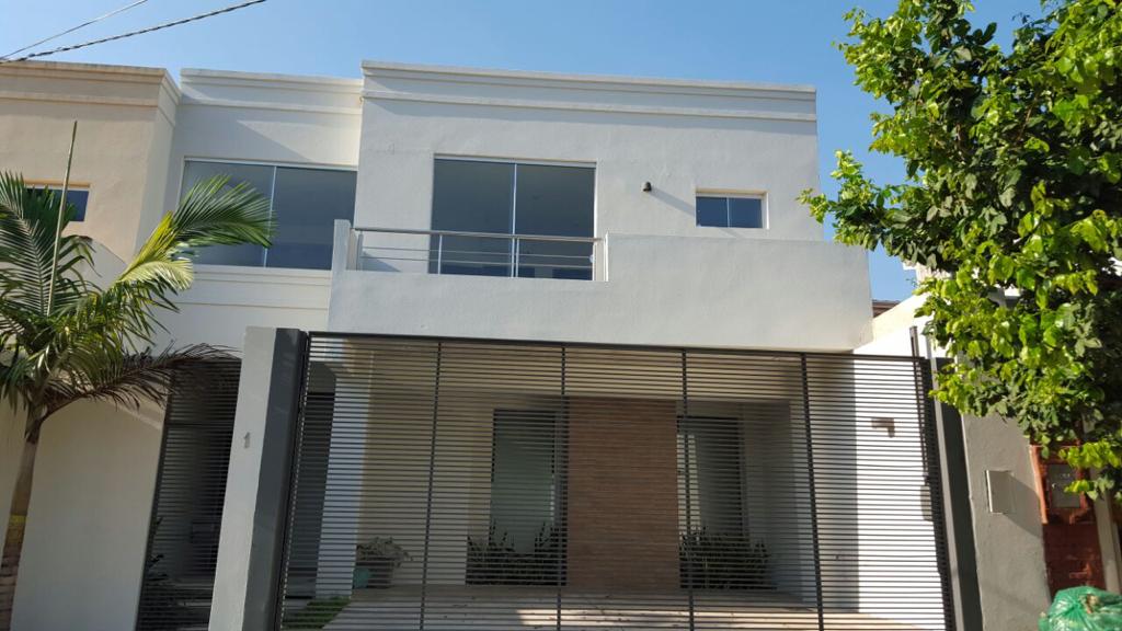 Casa en alquiler en Mburucuyá