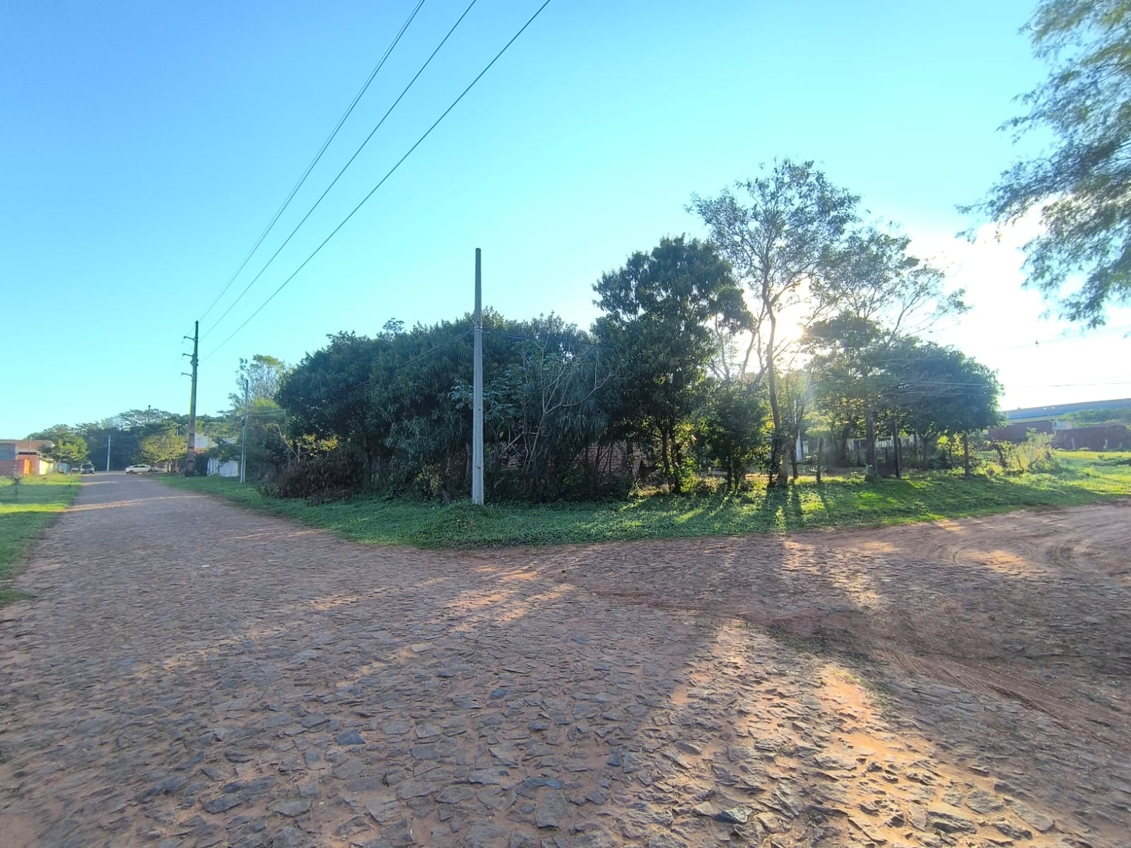 TERRENO EN ESQUINA EN LOMA - CAACUPE — foto 3