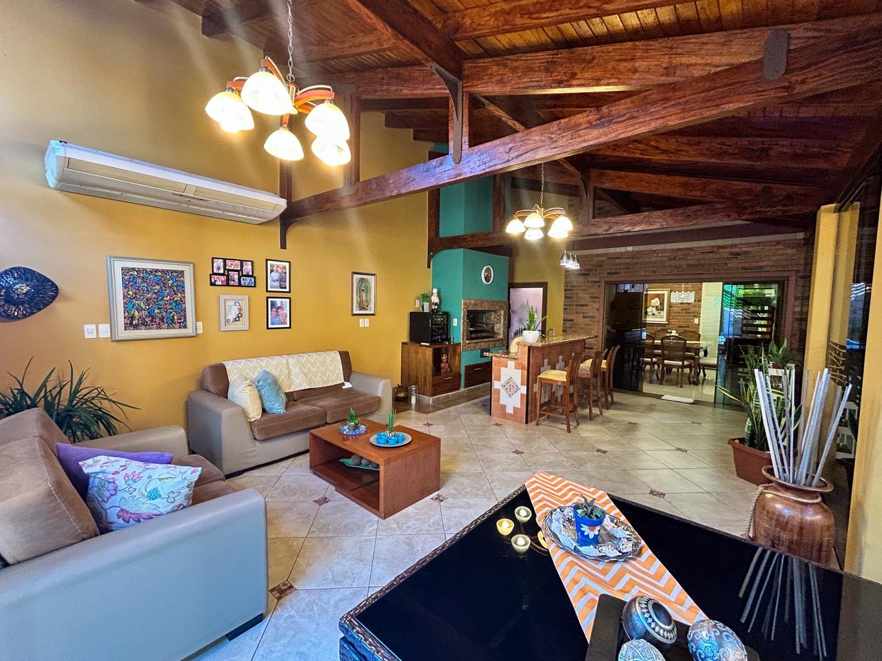 Amplia y Exclusiva Residencia en Venta — foto 2