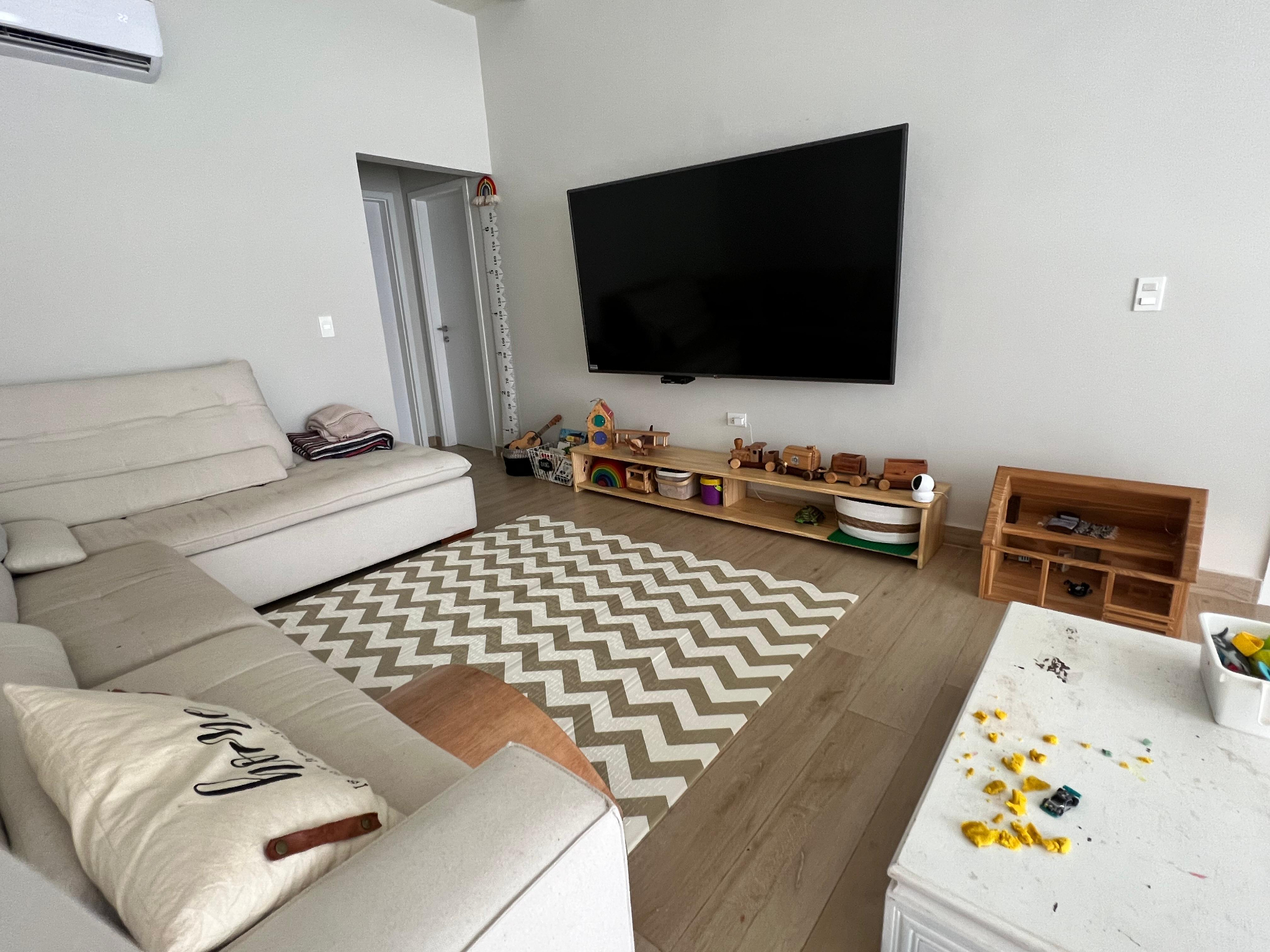 En Venta Residencia En Fernando De La Mora — foto 2