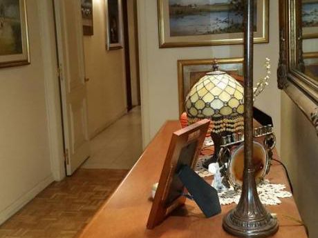 De Revista Apto En 1er Piso Cordón 3 Gges Más De 4 Dorm