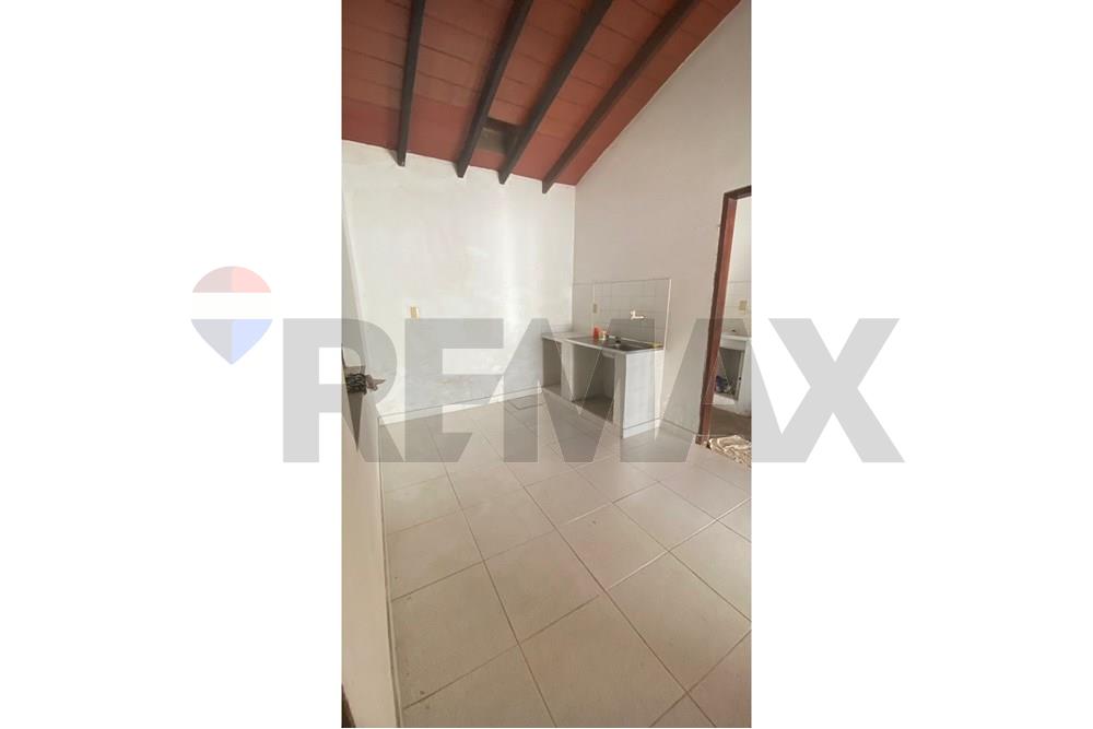 Casa - Venta - Ñemby, Central, Paraguay, No te quedes con las dudas! — foto 2