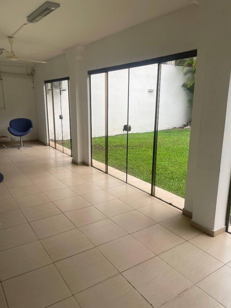 Alquiler de oficina con excelente ubicación, zona Shopping del Sol — foto 2