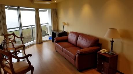 Golf A Metros De Rambla, Piso Alto, Amueblado