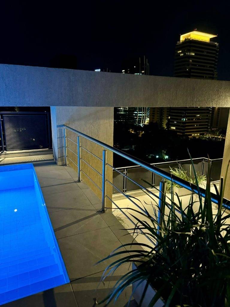 ALQUILO DEPTO DE 2 DORMITORIOS C/ COCHERA ZONA PASEO LA GALERIA — foto 3