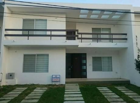 Hermosa Casa En Venta !!!