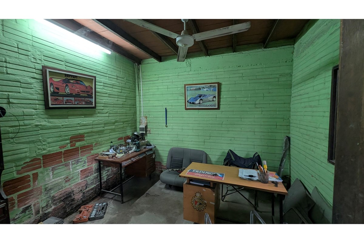Depósito-Venta-A dos cuadras de la Av. Curiel, Rincón, Ñemby, Central — foto 3