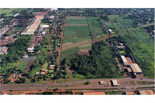 Vendo Amplio Terreno En Ciudad Del Este — foto 2