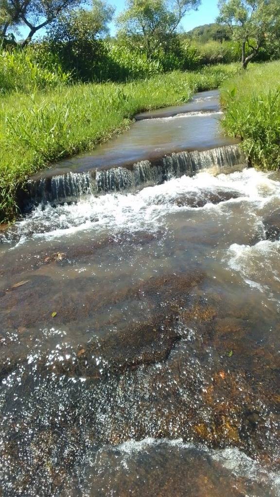 Vendo hermosa propiedad con arroyo en Paraguarí — foto 2