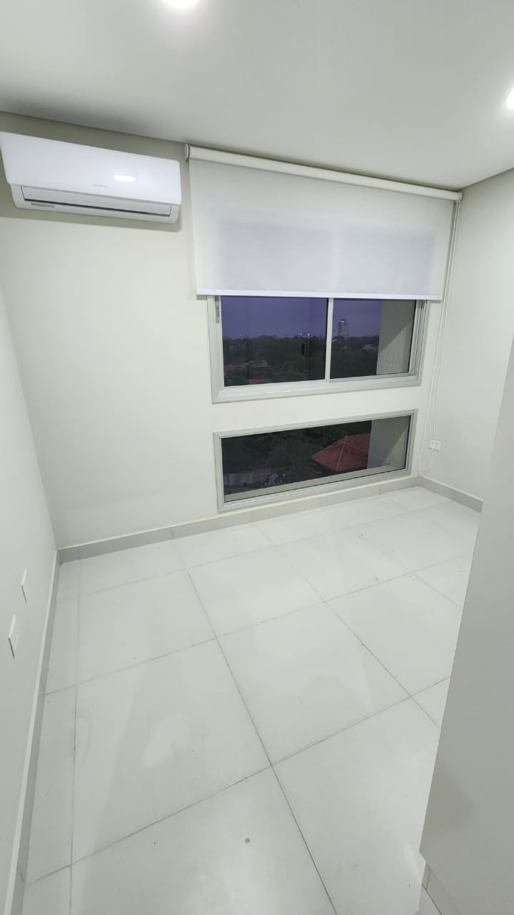 Departamento en alquiler en Los Laureles, Asunción — foto 2