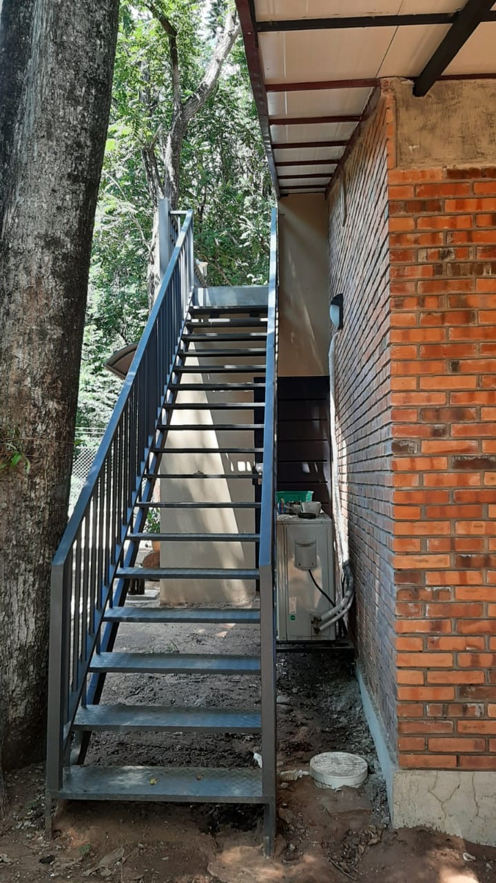 Vendo o Permuto Casa en San Bernardino con 1.500 m², Quincho y Terraza — foto 2