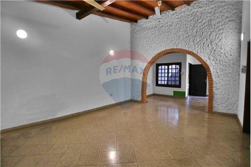 Casa-Alquiler-PY Asunción General Díaz  Paraguari 1349 — foto 3