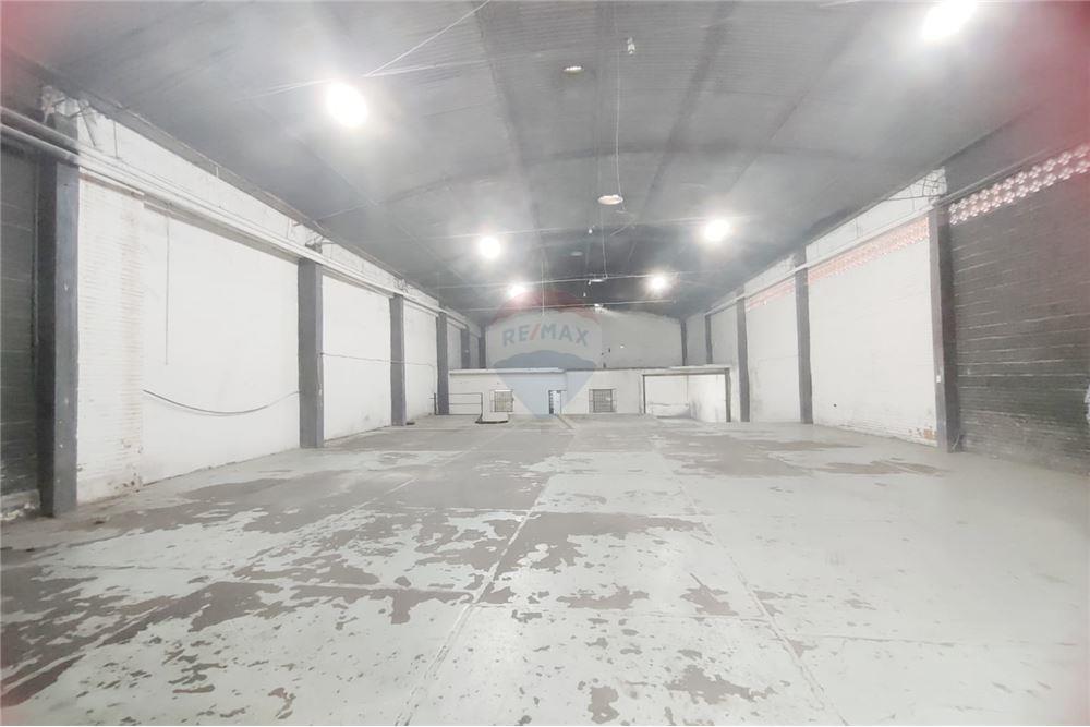 Depósito en Alquiler – Acceso Sur y 29 de Setiembre, Ñemby, Central — foto 2
