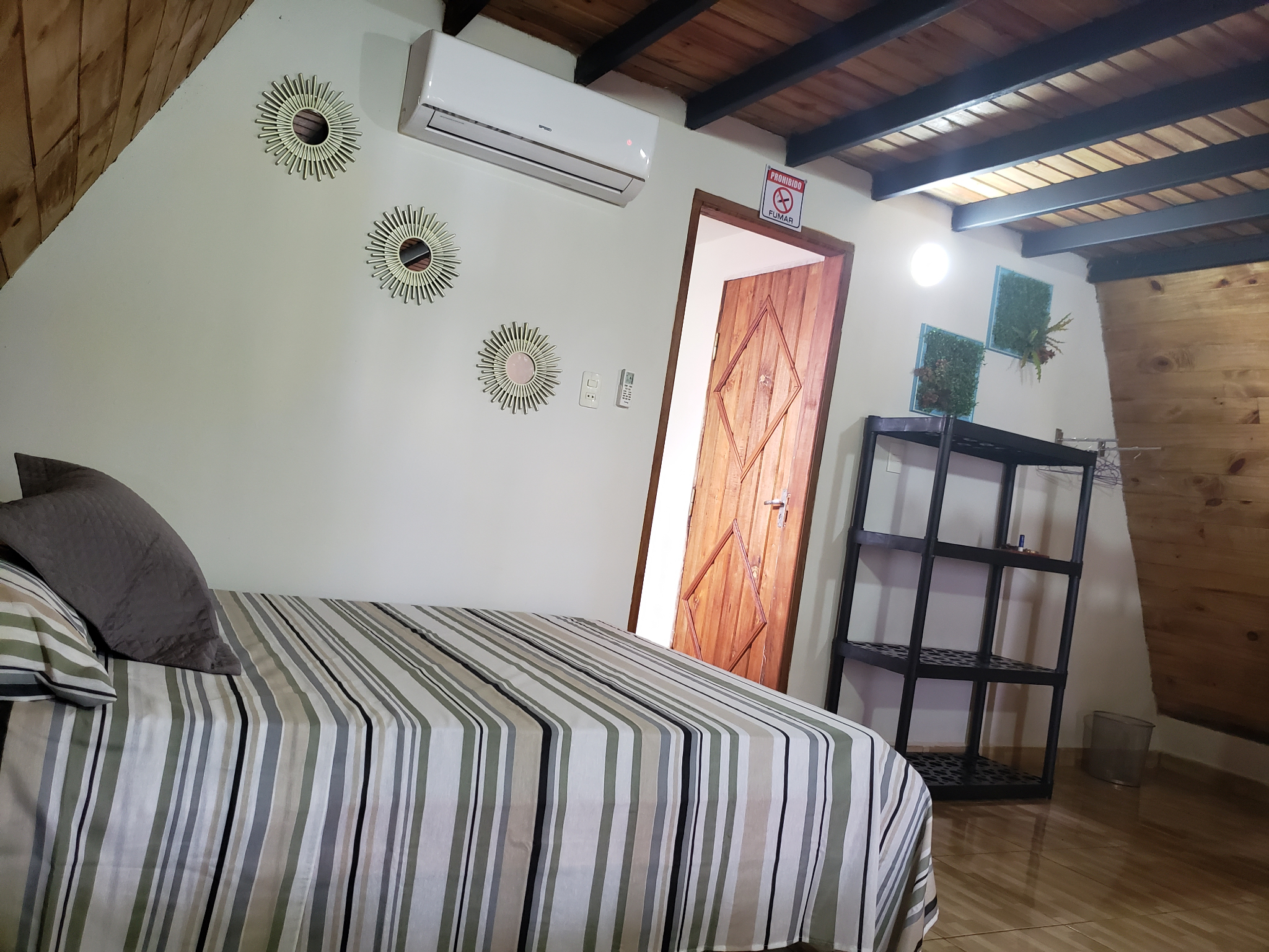 Vendo 3 Cabañas Totalmente Amobladas En Encarnacion — foto 3