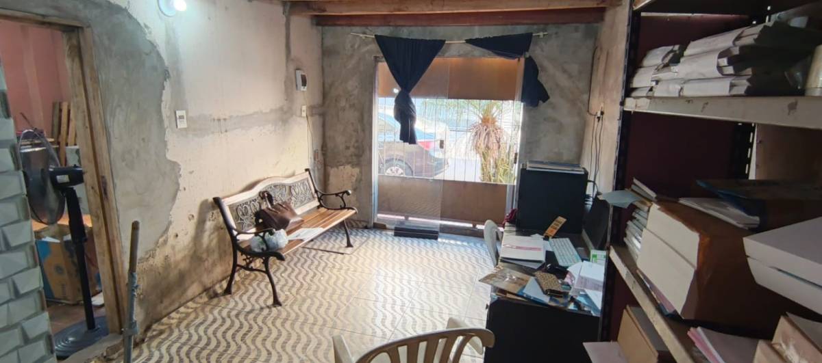 Se alquila local comercial a refaccionar zona Salvador del Mundo — foto 3