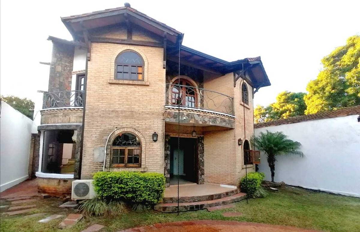 OFERTON ALQUILO HERMOSA RESIDENCIA EN SAN LORENZO — foto 3