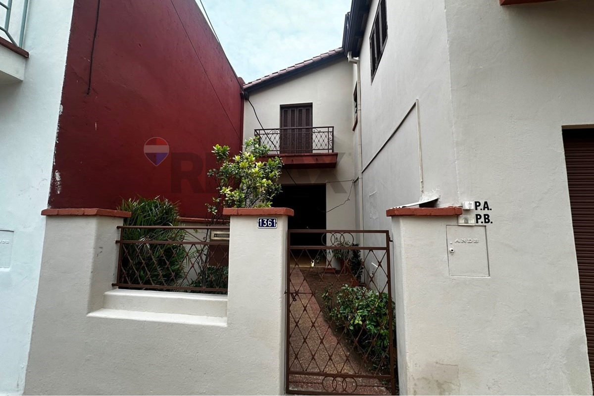 Casa en alquiler en Pettirossi