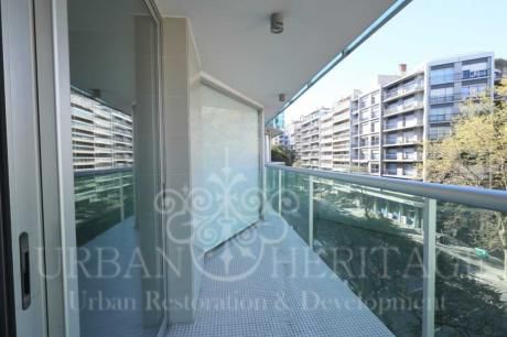 Pocitos High End 3 Bdrm Apt Garage & Amenities