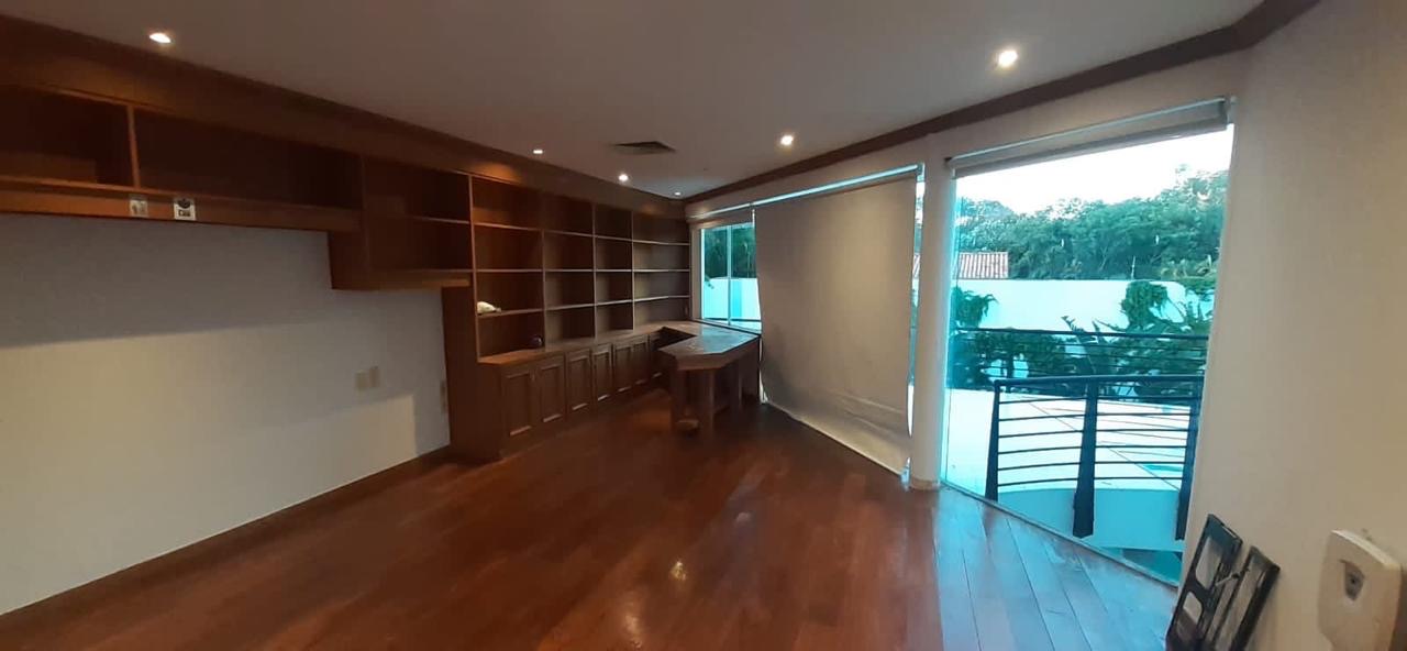 Alquilo residencia en el barrio manora de Asunción — foto 3