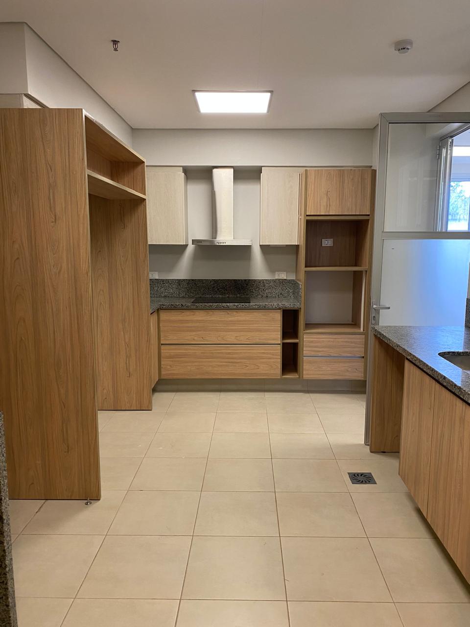ALQUILO DPTO 3 HABITACIONES EN BARRIO HERRERA A UNA CUADRA DE MCAL. LÓPEZ!!! — foto 2