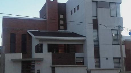 Las Lomas De Achumani Linda Casa En Venta