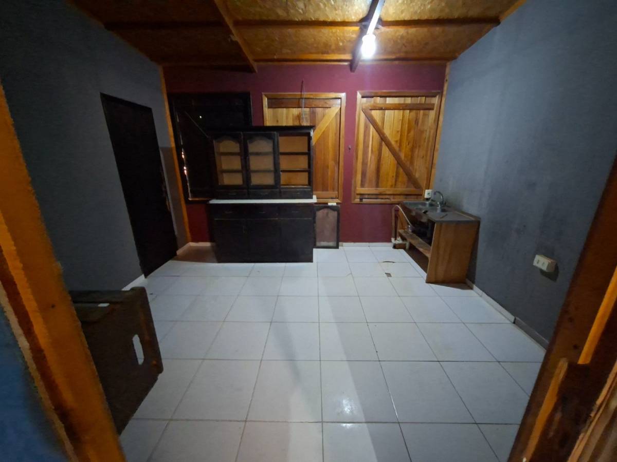 Casa de 3 Dormitorios en Alquiler - Barrio Florida, Filadelfia — foto 3