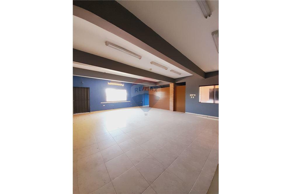 VENDO EDIFICIO PARA OFICINAS CON DEPOSITO EN BARRIO OBRERO ️ — foto 3
