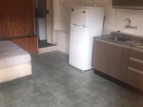 Ideal Para Inversion -como Local O Vivienda