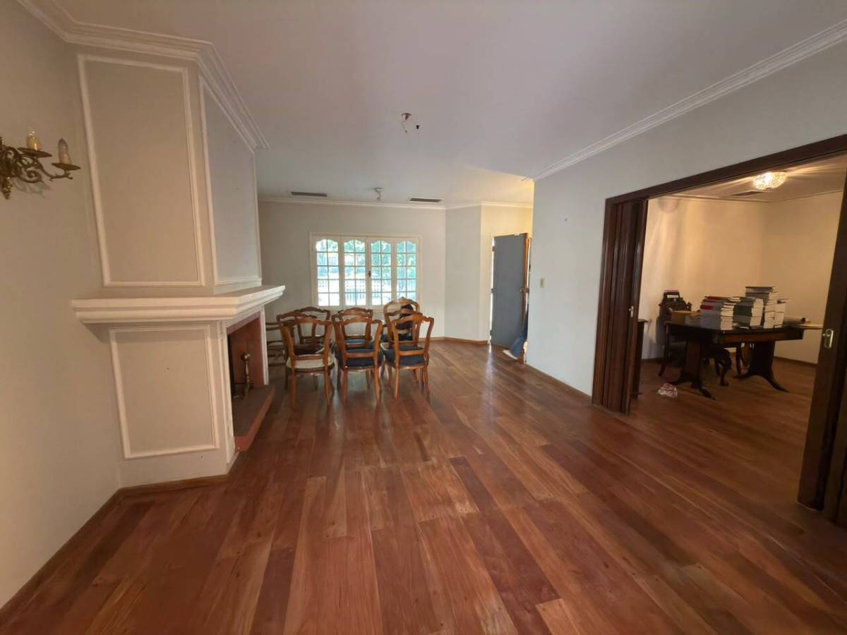 HERMOSA CASA EN BARRIO MANORA - EN VENTA — foto 3
