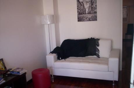 Alquilo Pent House De Un Dormitorio Con Muebles.