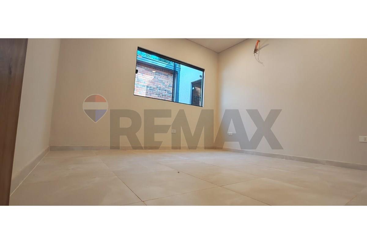Casa - Venta - San Bernardino, Cordillera, Paraguay — foto 3