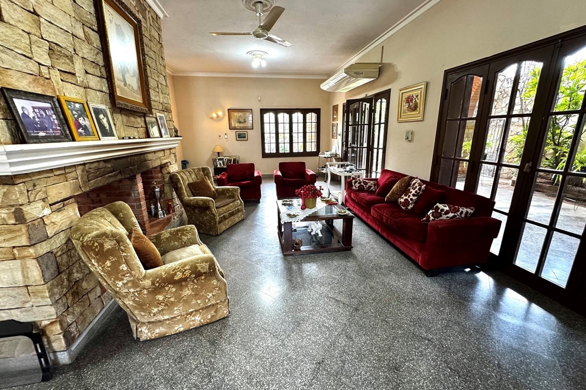 ¡VENDO RESIDENCIA EN SAN BERNARDINO - SEMI AMOBLADA! — foto 3