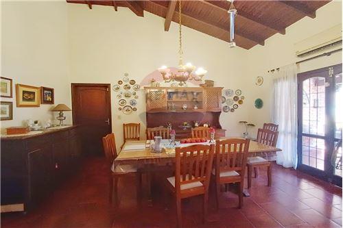 CASA EN ALQUILER BARRIO JARA — foto 3