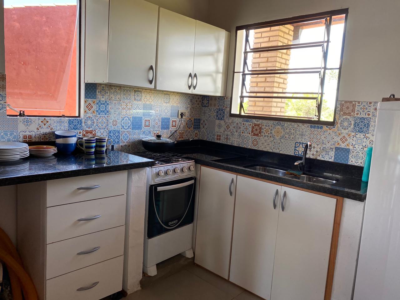 ALQUILO EN EL CORAZON DE AREGUA COQUETA CASA — foto 2