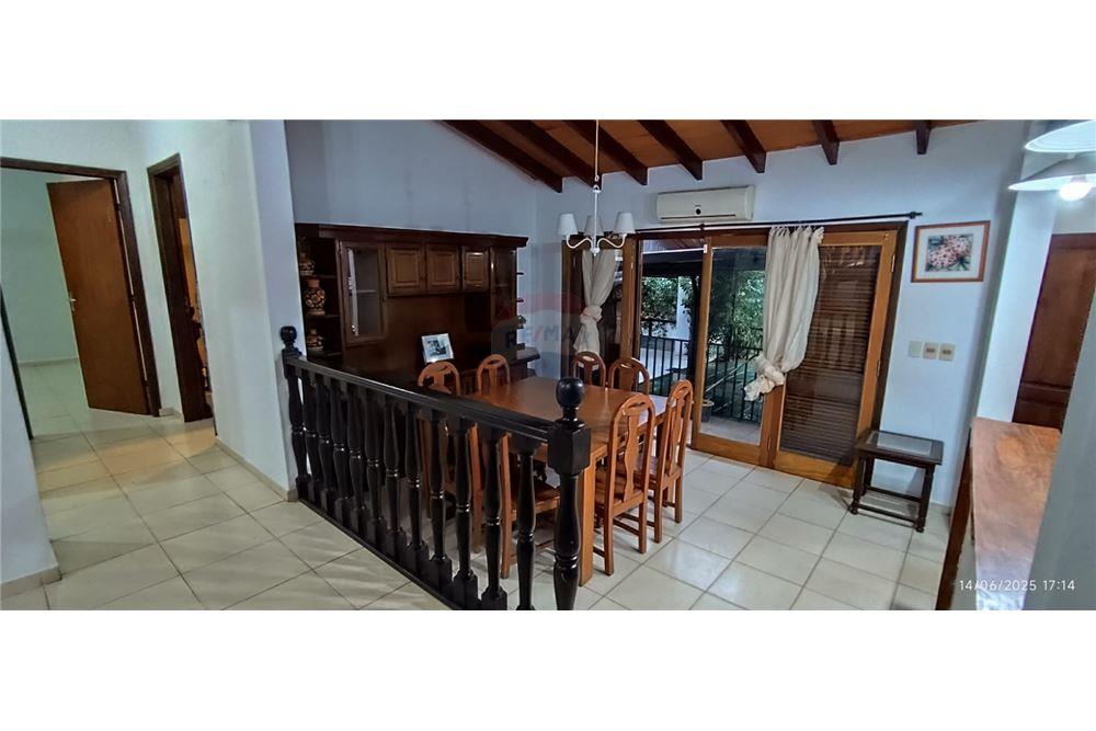 Hermosa casa en venta - Cordillera Itacurubí — foto 2