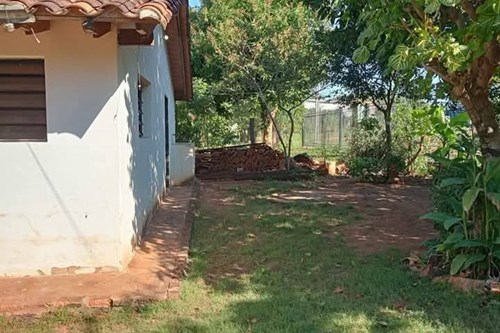 Casa-Venta- Atilano gomez y Avenida de la victoria, San Lorenzo, Central — foto 3