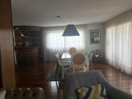 Apartamento Piso Alto Bien Luminoso