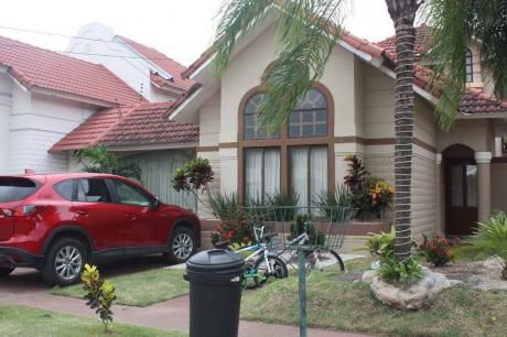 Condominio Bretannia