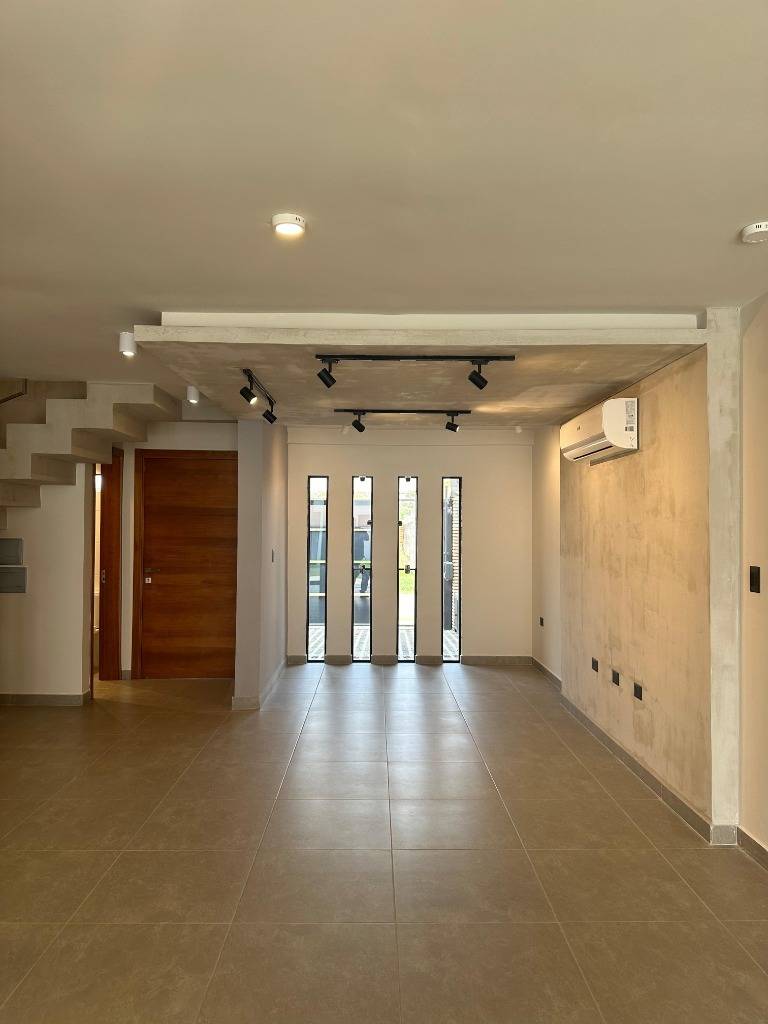 ALQUILO DUPLEX ZONA RAKIURA — foto 3
