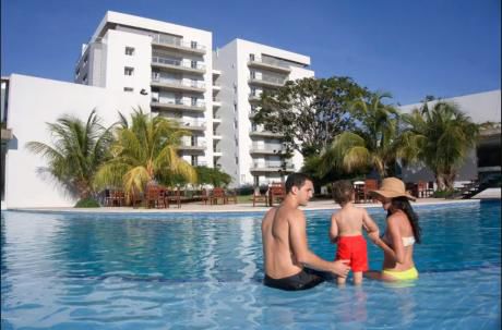 Departamento De Lujo En El Condominio Vista Verde En Alquiler O En Venta