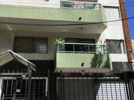 Alquiler De Apartamentos En Pocitos De 2 Dormitorios Con Garaje
