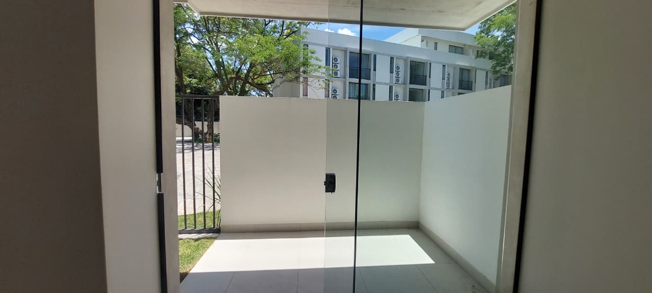 Departamento en alquiler en Luque — foto 3