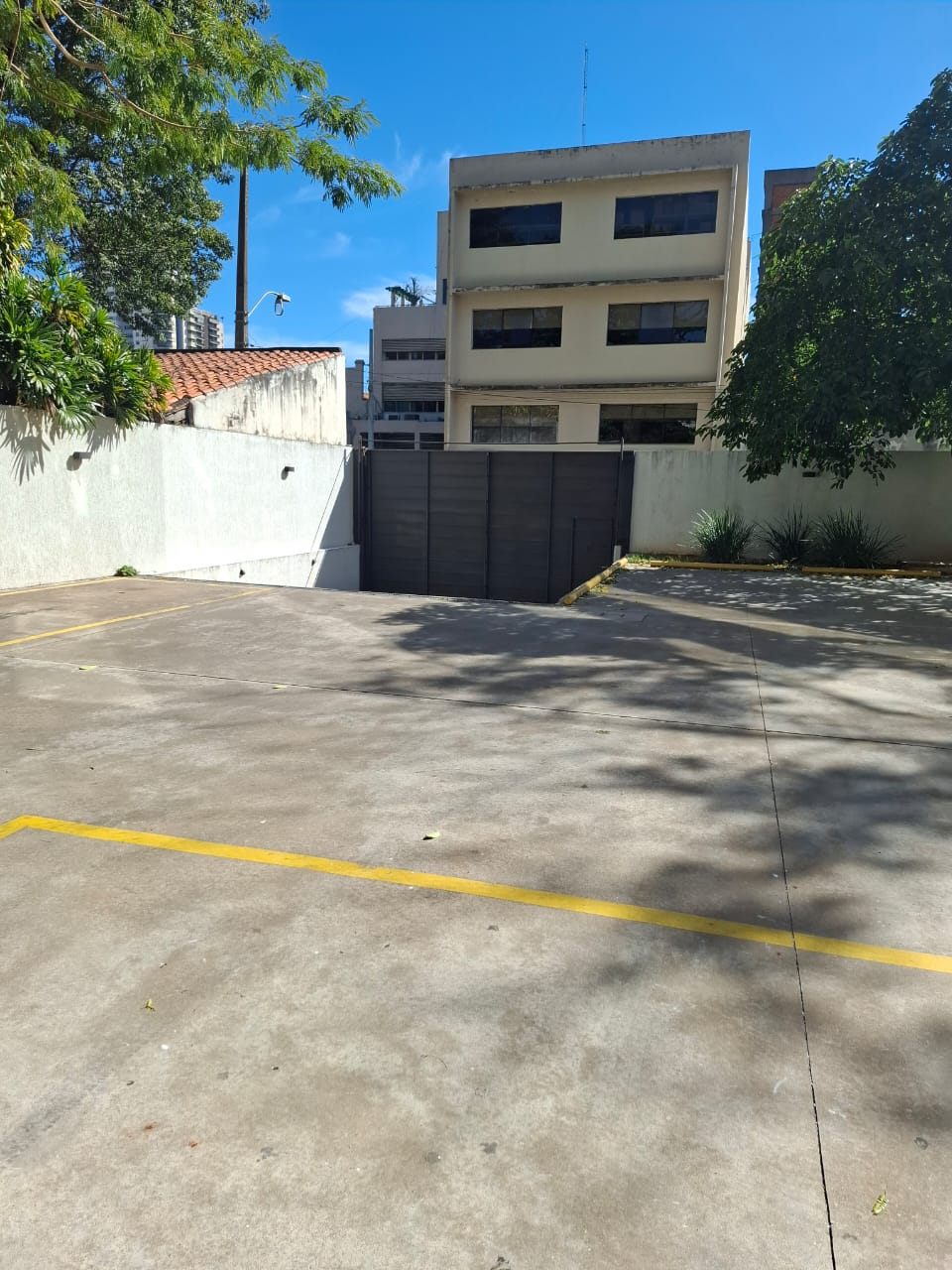 ALQUILO EDIFICIO CORPORATIVO DE CINCO NIVELES — foto 3