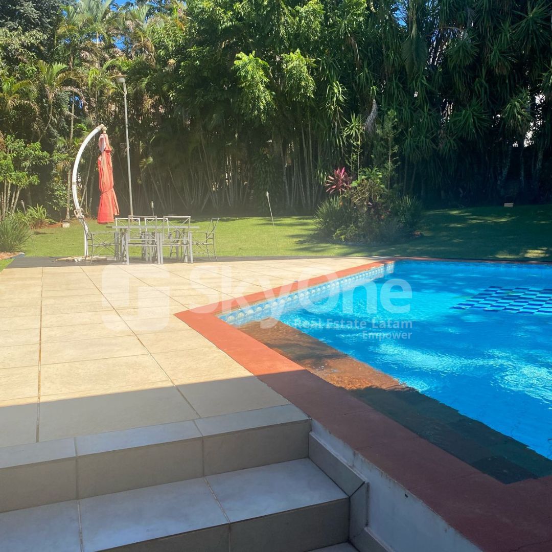 Se vende Residencia en el Paraná Country Club. — foto 3