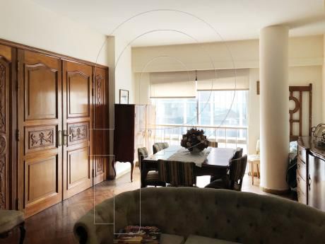 Apartamento De Estilo En Pleno Centro