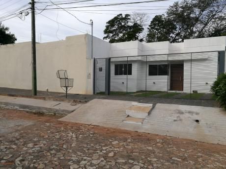 Alquilo Duplex De 2 Dormitorios En Lambare Zona Carretera De Lopez