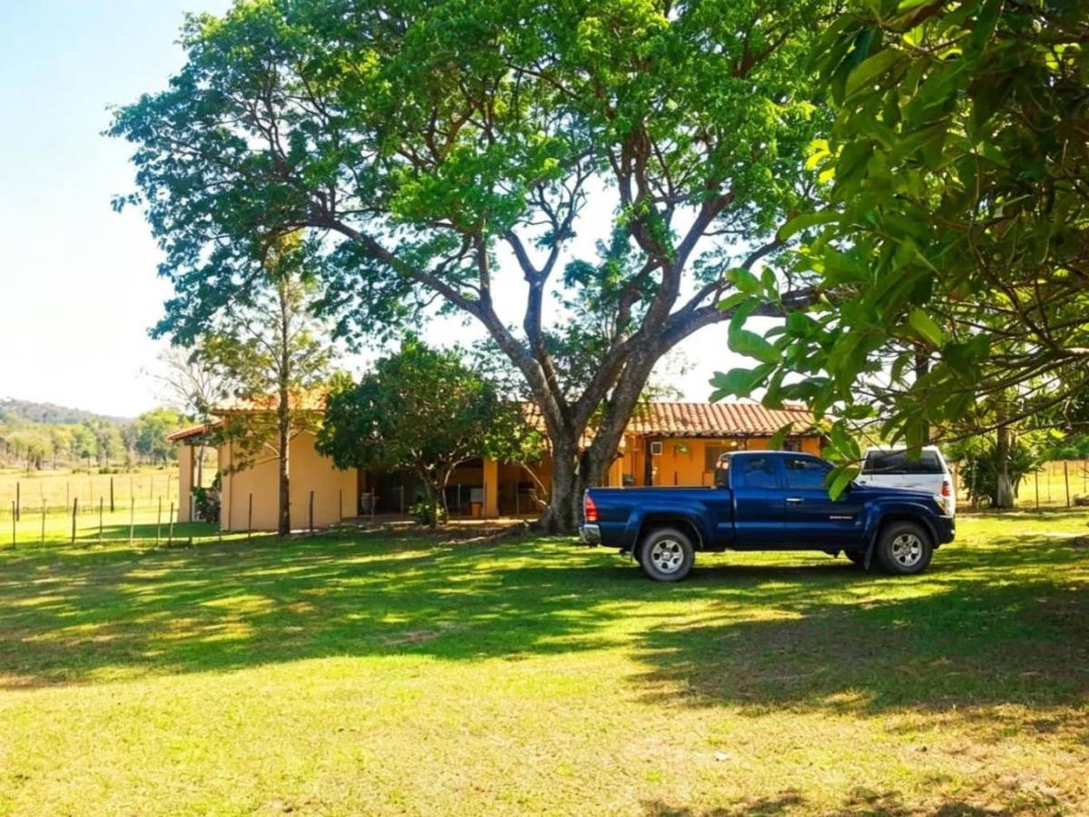ESTANCIA EN VENTA- CAAPUCU — foto 2