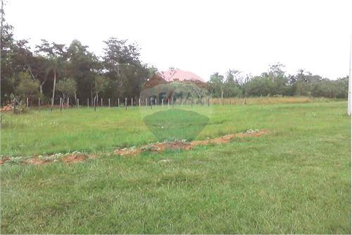 Terreno barrio cerrado - Venta - Paraguay Cordillera Caacupé — foto 3