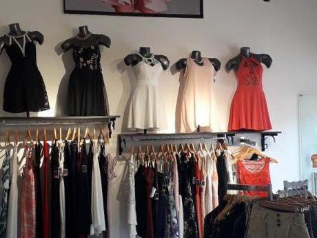 Transferencia De Elegante Boutique, Fuente De Ingresos Constantes