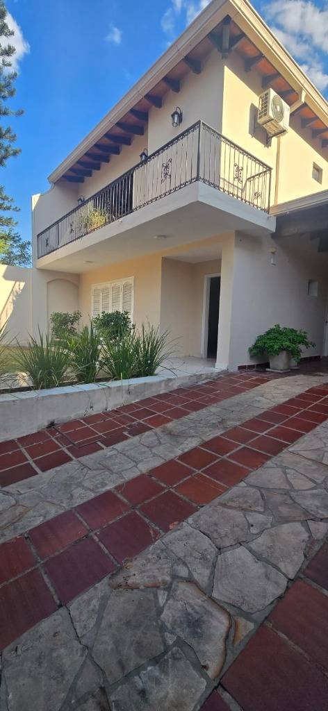 Alquiler de Casa en Lambaré – Barrio Kennedy — foto 2